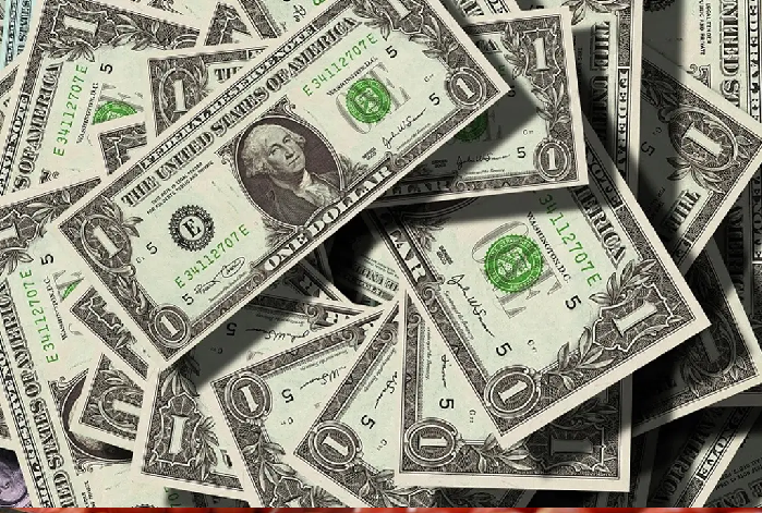 (BANXICO) REVELÓ QUE MÉXICO RECIBIÓ CUATRO MIL 594 MILLONES DE DÓLARES EN REMESAS DURANTE ENERO DE 2026