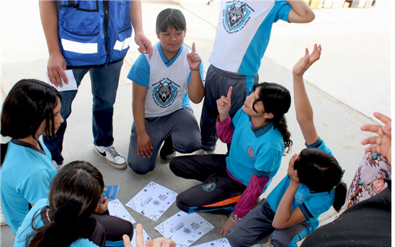 ESTUDIANTES DE PRIMARIA SOR JUANA INÉS DE LA CRUZ APRENDEN SOBRE PARTICIPACIÓN CON RALLY DEL MUNICIPIO