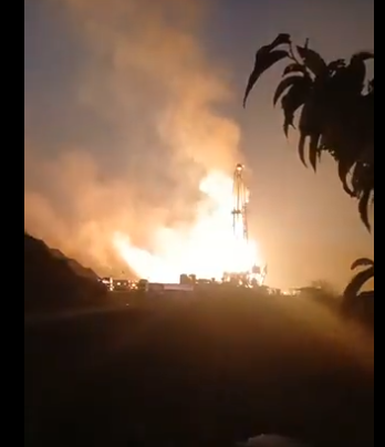 UN INCENDIO CONSUMIÓ EL POZO PETROLERO KREM 1, UBICADO EN LAS CHOAPAS, VERACRUZ