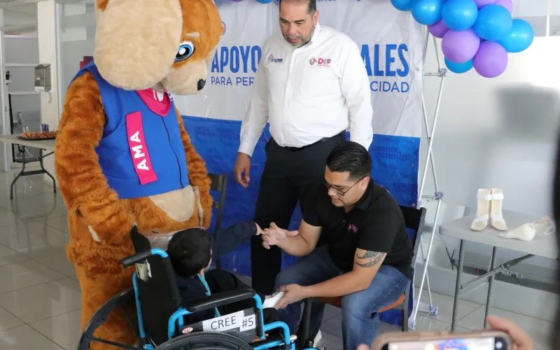 CONTINÚA DIF ESTATAL CON ENTREGAS DE PRÓTESIS, ÓRTESIS Y APARATOS FUNCIONALES