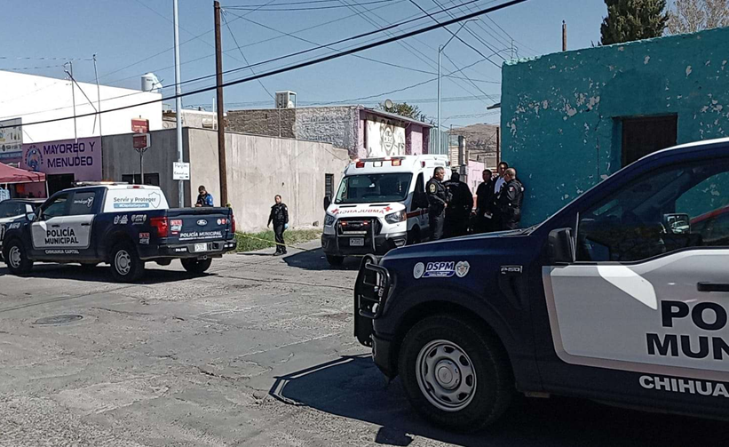 AUXILIAN A MUJER HERIDA EN CALLES DE LA COLONIA OBRERA