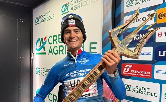ISAAC DEL TORO CERRÓ CON BROCHE DE ORO UNA SEMANA PERFECTA Y SE CONVIRTIÓ EN EL PRIMER MEXICANO EN GANAR EL TRIDENTE DE LA TIRRENO ADRIÁTICO