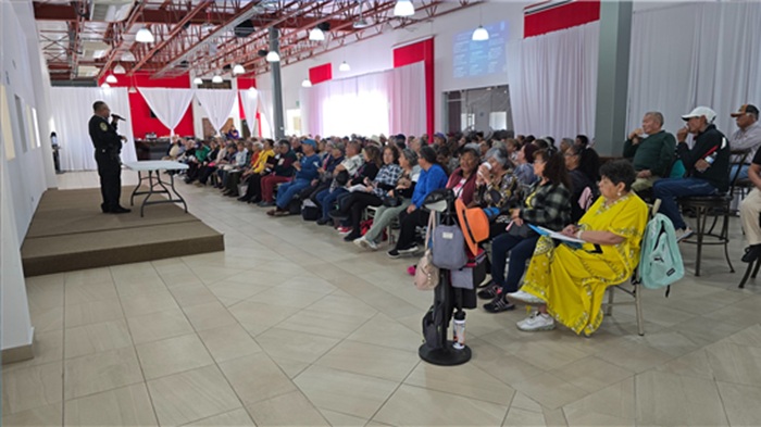 CAPACITA GOBIERNO MUNICIPAL A 141 “ABUELOS POLICÍA” PARA CUIDAR A ESCUELAS DE LA CIUDAD