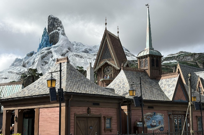 ‘DISNEY ADVENTURE WORLD’ EN PARÍS