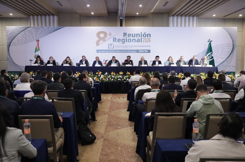 ZOÉ ROBLEDO: EL IMSS DEL PORVENIR ES VIABLE Y SE CONSTRUYE CON EFICIENCIA