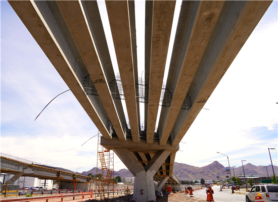 MANTIENE MUNICIPIO AVANCE EN PASO SUPERIOR DE LOS NOGALES E INDUSTRIAS