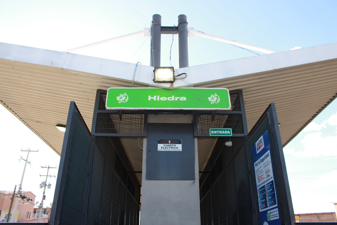 ACERCAN SERVICIOS DE JUÁREZBUS CON CAM MÓVIL EN ESTACIÓN HIEDRA