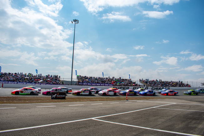 EL CONTINGENTE DE NASCAR MÉXICO SERIES RECORRERÁ APROXIMADAMENTE TRES VECES EL DIÁMETRO DE LA TIERRA PARA LA TULUM 100