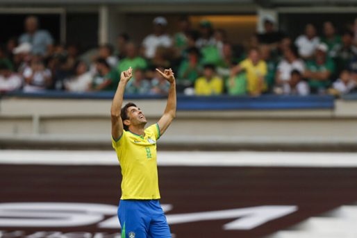 MÉXICO DERROTA A BRASIL EN EL PARTIDO DE LEYENDAS