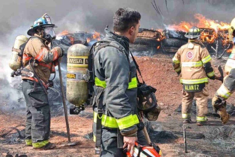 BOMBEROS VOLUNTARIOS EN ZACATECAS ARRIESGAN LA VIDA SIN SUELDO
