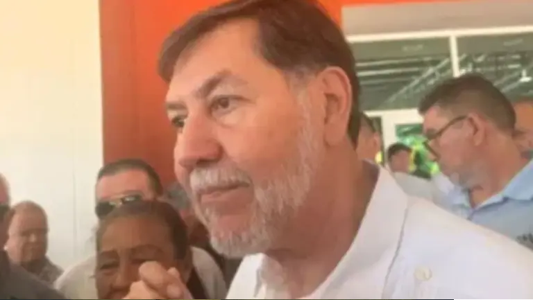 CORREN A FERNÁNDEZ NOROÑA DE UN RESTAURANTE DE LUJO; LE GRITAN DE TODO Y ÉL 'ESTALLA' EN REDES