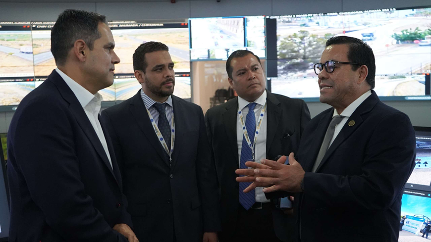 FIRMAN FACH Y SSPE CONVENIO PARA FORTALECER COMBATE A LA CORRUPCIÓN