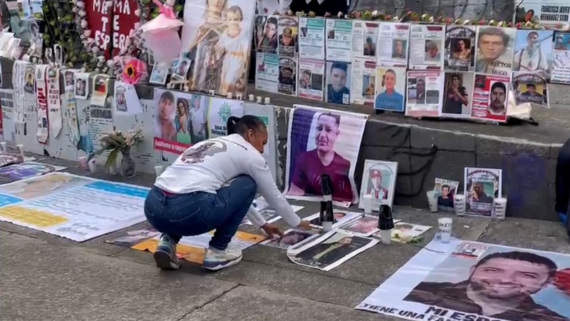CONMEMORAN A LOS DESAPARECIDOS EN VÍSPERAS DEL 10 DE MAYO