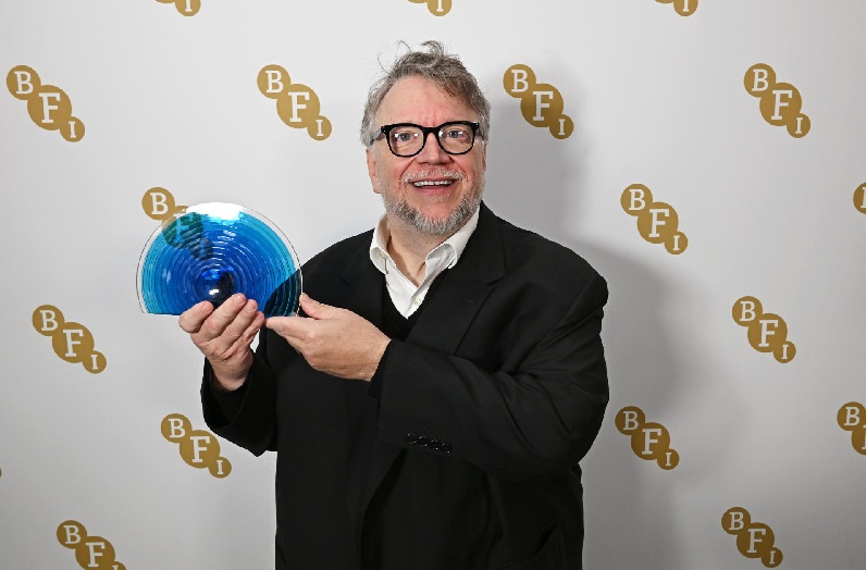 ‘EN CONVERSACIÓN CON GUILLERMO DEL TORO’, DESVELÓ LA INSEGURIDAD QUE SINTIÓ TRAS ‘EL LABERINTO DEL FAUNO’