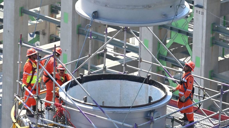 FALLECE INGENIERO TRAS EXPLOSIÓN EN REFINERÍA DE SALINA CRUZ