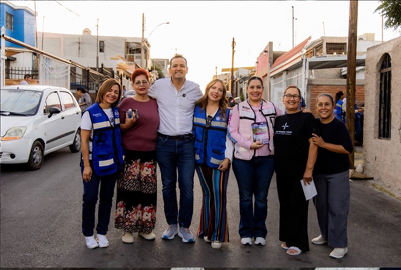 MARCO BONILLA CUMPLE CON COLONIA INFONAVIT NACIONAL; ENTREGÓ CALLE TARAHUMARA RECIÉN REHABILITADA