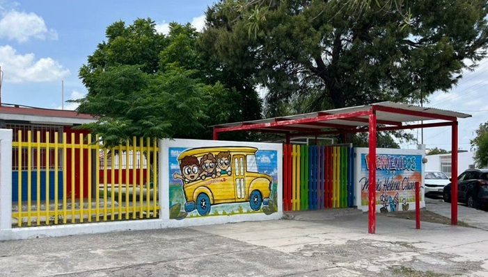 NIÑO, DE APENAS 6 AÑOS, MURIÓ EN UN KÍNDER DE MONCLOVA, COAHUILA, TRAS CAER DE UNOS COLUMPIOS TRAS VENCERSE LA ESTRUCTURA