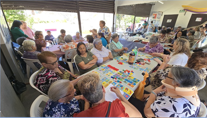 ADULTOS MAYORES SE MANTIENE ACTIVOS FÍSICA Y MENTALMENTE EN LOS CLUBS DEL ABUELO DEL MUNICIPIO
