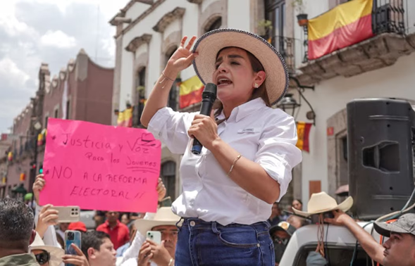 GRECIA QUIROZ CONDENÓ LOS CAMBIOS AVALADOS POR EL CONGRESO DE MICHOACÁN A LAS CANDIDATURAS INDEPENDIENTES.