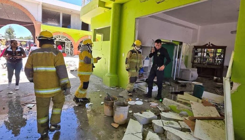 17 HERIDOS Y DAÑOS EN AL MENOS 10 CASAS EN PUEBLA, ORIGINADOS POR EXPLOSIÓN DE GAS