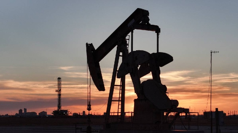 CAÍDA DE RESERVAS PETROLERAS HACEN QUE PEMEX ENFRENTE PRESIÓN