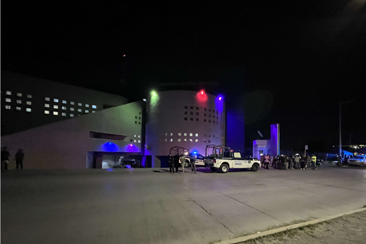 MOVILIZA A AUTORIDADES HOMBRE HERIDO DE BALA QUE LLEGÓ A LA CLÍNICA 66 DEL IMSS