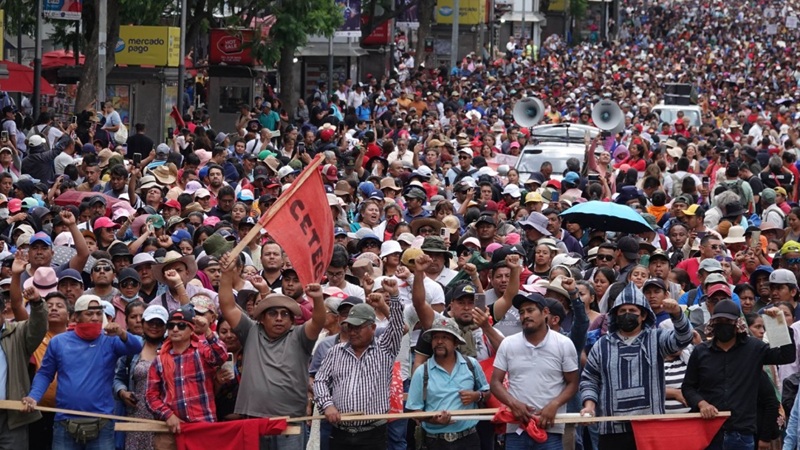 LLAMAN A REFORZAR EL PLANTÓN NACIONAL DE LA CNTE EN CDMX