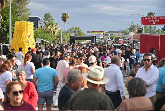 UN ÉXITO EL FESTIVAL ANTOJOS 2026: REÚNE A MÁS DE 40 MIL ASISTENTES EN PASEO BOLIVAR