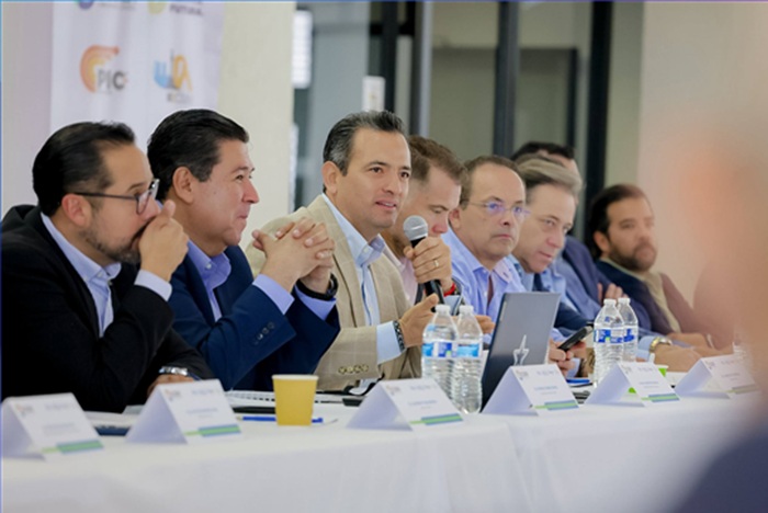 PRESENTA ALCALDE MARCO BONILLA ANTE EL CODER PROYECTO DE LA PONIENTE 5 Y DETALLES DE SU FINANCIAMIENTO