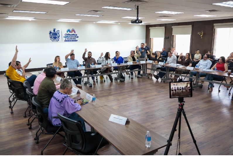 APRUEBAN COMISIONES UNIDAS SOLUCIÓN JURÍDICA A LITIGIO ENTRE MUNICIPIO Y EJIDO ROBINSON