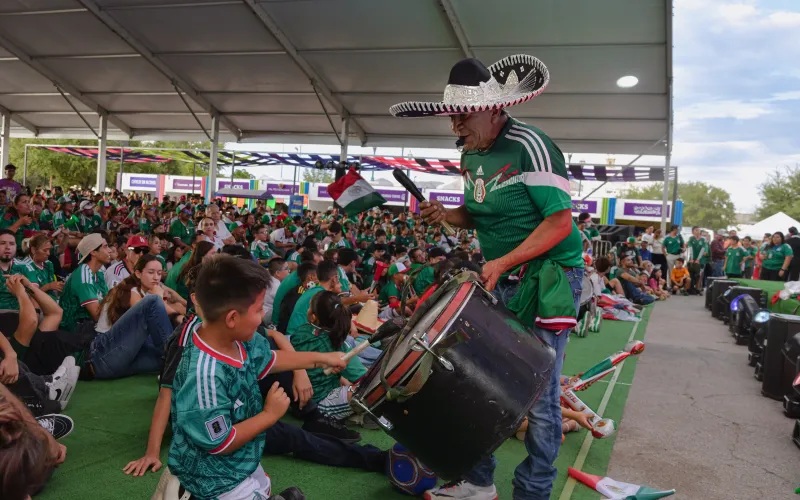 DISFRUTARON CHIHUAHUENSES QUINTA TRANSMISIÓN DEL PARTIDO DE LA SELECCIÓN MEXICANA EN FIESTA MUNDIALISTA