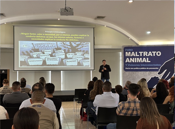 UN ÉXITO FORO SOBRE PREVENCIÓN DEL MALTRATO ANIMAL CON 170 ASISTENTES: MUNICIPIO