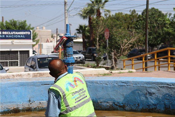 GOBIERNO MUNICIPAL MANTIENE EN ÓPTIMAS CONDICIONES LAS FUENTES DE CHIHUAHUA CAPITAL