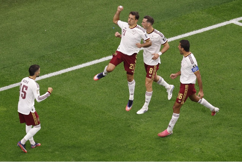 ESPAÑA PASA A LA FINAL Y ASÍ SE CELEBRÓ.