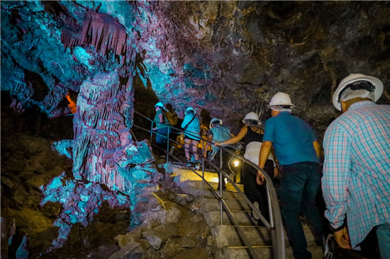 INVITA DIF MUNICIPAL A VISITAR LAS GRUTAS NOMBRE DE DIOS, UN TESORO SUBTERRÁNEO NATURAL