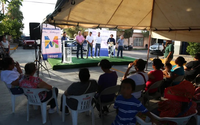 ENTREGAN JCAS Y MUNICIPIO DE MEOQUI REHABILITACIÓN INTEGRAL DE LA CALLE PASCUAL OROZCO
