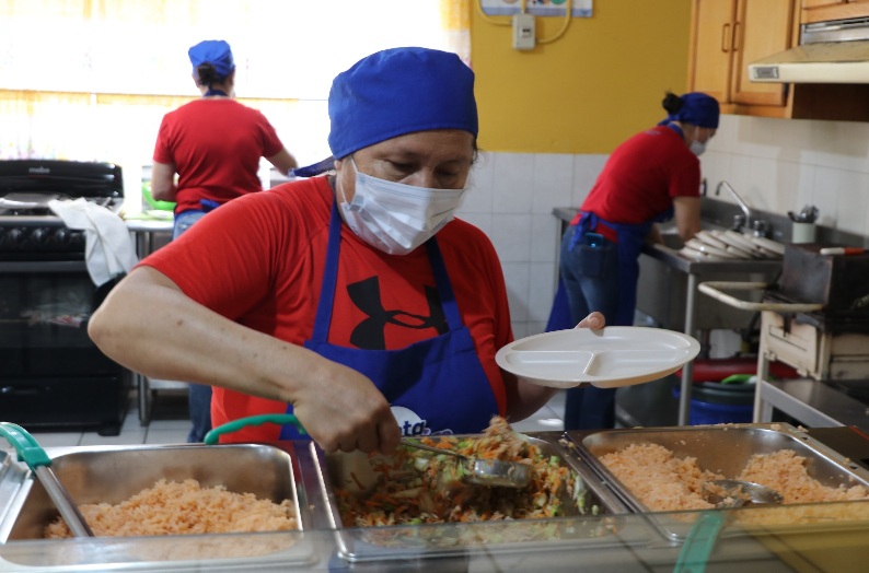 HA EQUIPADO DIF ESTATAL 372 COCINAS ESCOLARES EN BENEFICIO DE MÁS DE 31 MIL PERSONAS EN LA PRESENTE ADMINISTRACIÓN