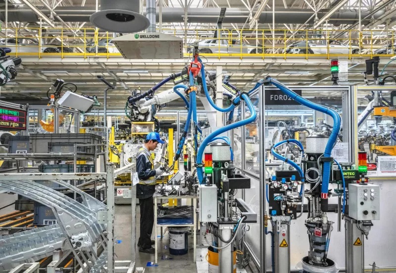  EMPRESAS ADVIERTEN QUE MODIFICAR EL T-MEC PODRÍA ENCARECER LAS CADENAS DE SUMINISTRO Y AFECTAR INVERSIONES QUE LLEGARON A MÉXICO Y CANADÁ CON EL NEARSHORING.