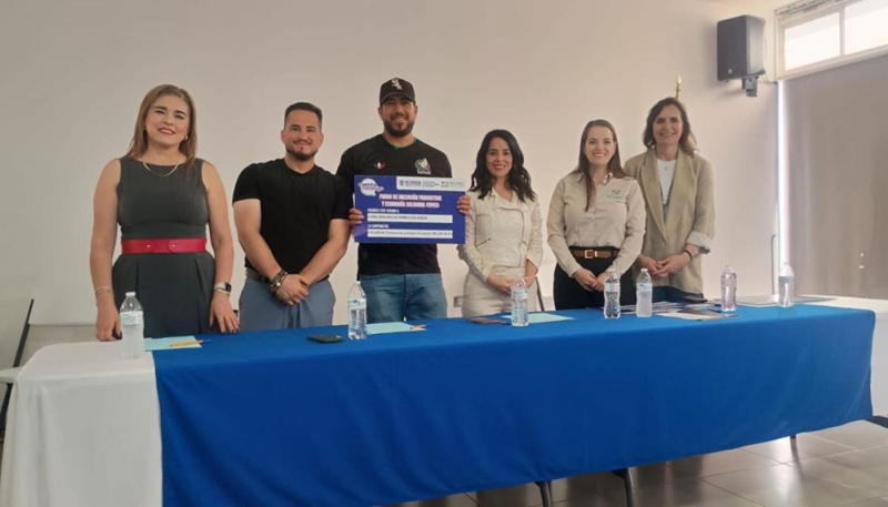 CON UNA COINVERSIÓN DE 3.6 MILLONES DE PESOS, FECHAC Y SECRETARÍA DE DESARROLLO HUMANO FORTALECEN LA ECONOMÍA DE 100 FAMILIAS EMPRENDEDORAS 