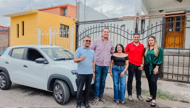 JORGE ALDANA ENTREGA AUTOMÓVIL AL GANADOR DE LA GRAN RIFA DEL PREDIAL 2026 ,
