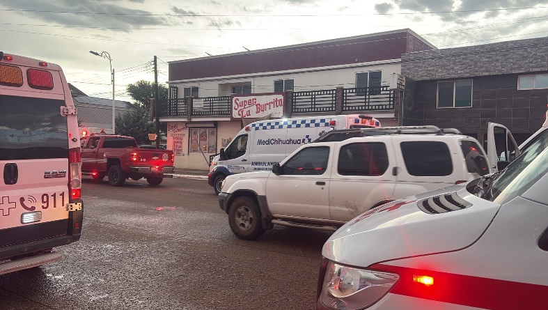 COLABORA PROTECCIÓN CIVIL EN LABORES LOGÍSTICAS TRAS ACCIDENTE CARRETERO EN EL MUNICIPIO DE MADERA