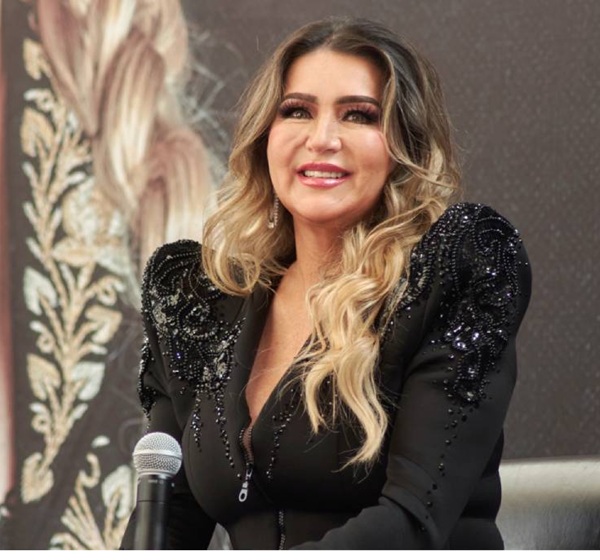 DÍAS COMPLICADOS ATRAVIEZA ALICIA VILLARREAL