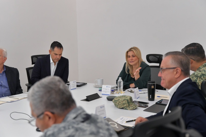 MARU CAMPOS PRESIDE MESA DE SEGURIDAD EN LA CIUDAD DE CUAUHTÉMOC