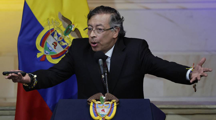 GUSTAVO PETRO LLEGÓ A LA PRESIDENCIA DE COLOMBIA COMO UN LÍDER “REVOLUCIONARIO” PERO ACUMULÓ CORRUPCIÓN EN SU MANDATO.