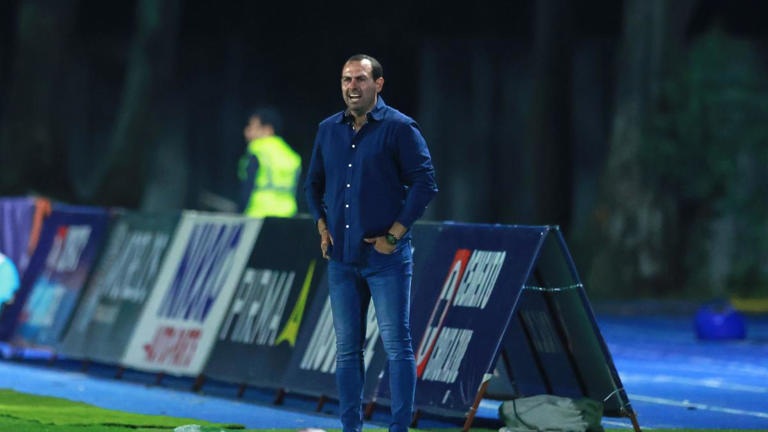 EL 10-0 QUE LE PROPINÓ EL AMÉRICA AL CRUZ AZUL FUE CAUSA DESPIDO DE ISRAEL DEL REAL