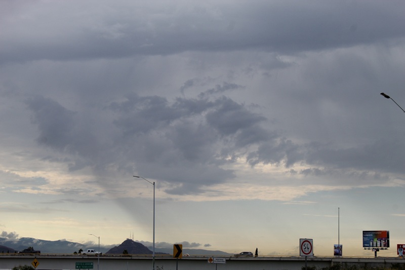 PREVÉ PROTECCIÓN CIVIL AMBIENTE CALUROSO, LLUVIAS FUERTES Y VIENTOS DE 55 KM/H