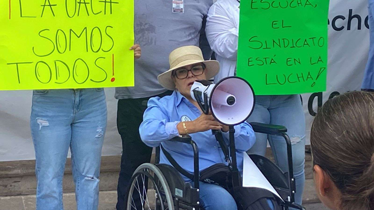 DENUNCIAN ESTUDIANTES PROTECCIÓN DE STAUACH A MAESTROS ACOSADORES 