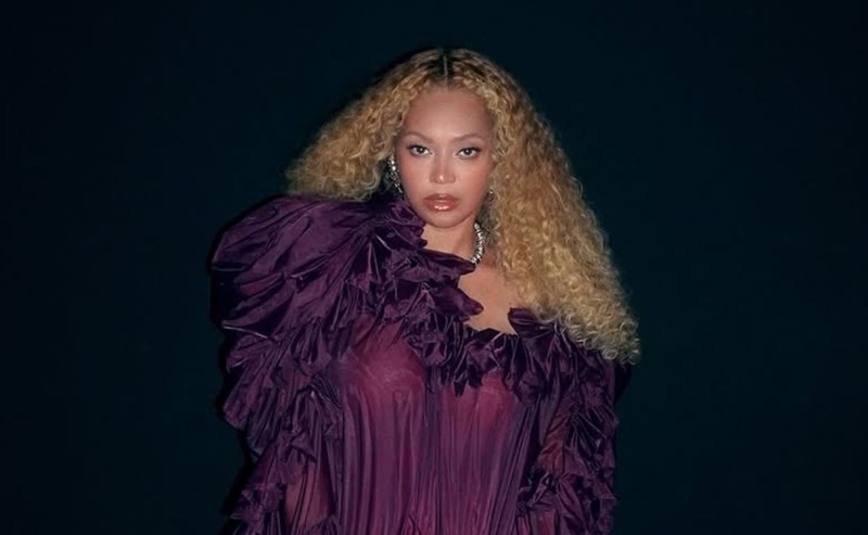 BEYONCÉ LANZÓ UNA NUEVA EDICIÓN DE SU DISCO  B’DAY