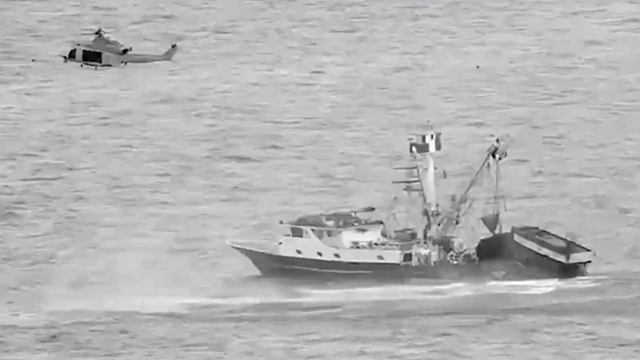  FUERZAS ESTADOUNIDENSES INTERCEPTARON EL BARCO PESQUERO DON RUFO, CAPTURARON A SUS TRIPULANTES Y LO HUNDIERON