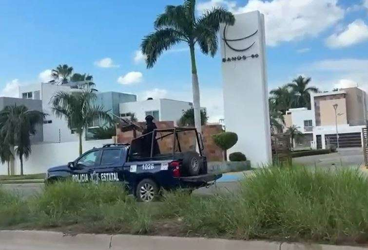 GRUPO DE OPERACIONES ESPECIALES DE SINALOA ASEGURARON ARMAS EN PRIVADA DONDE VIVE ROCHA MOYA
